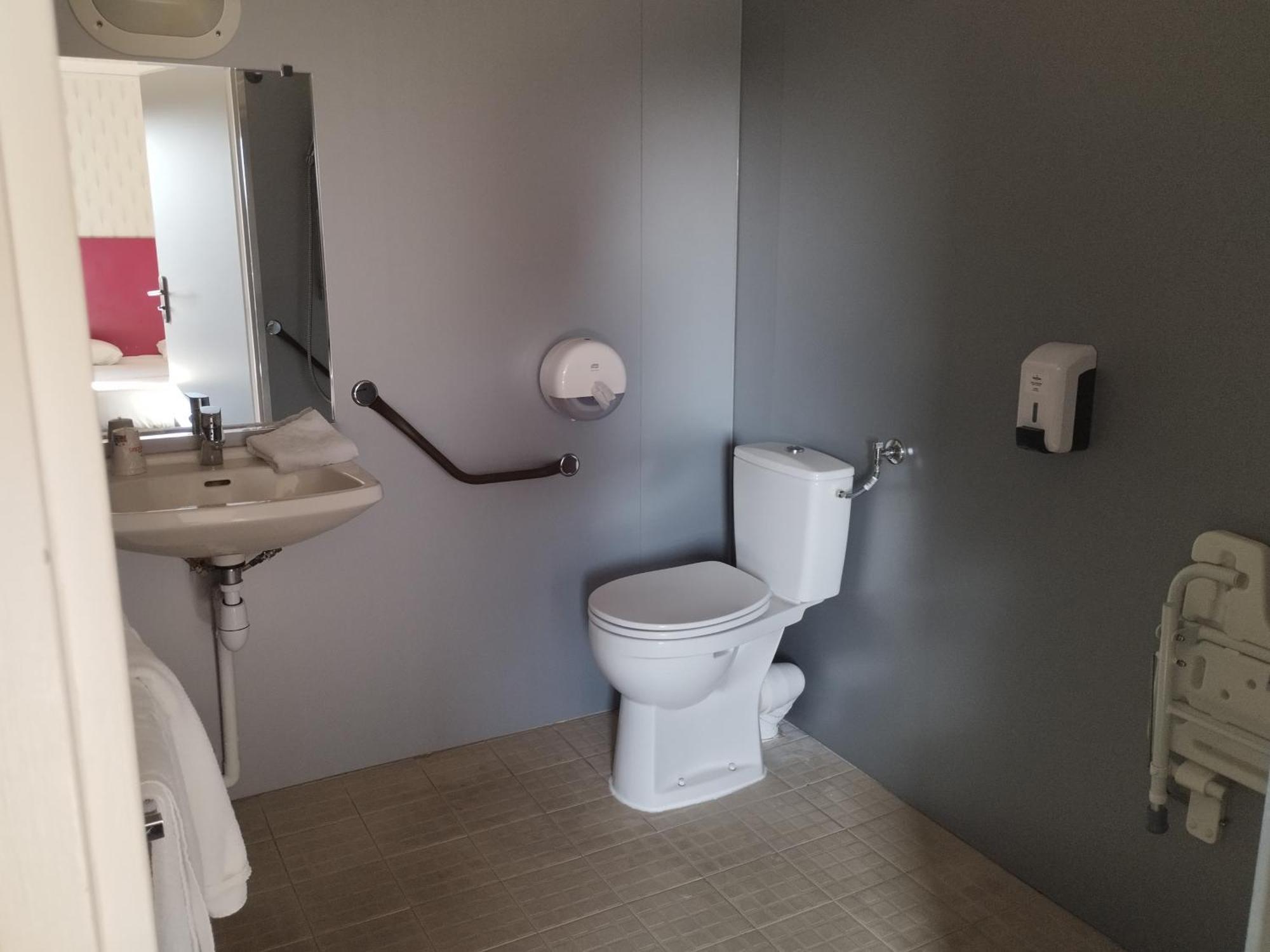 Hotel Fasthôtel Clermont-ferrand *